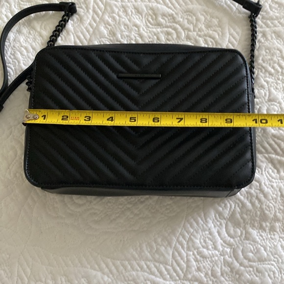 Aldo Andressera black quilted crossbody bag - Picture 12 of 12